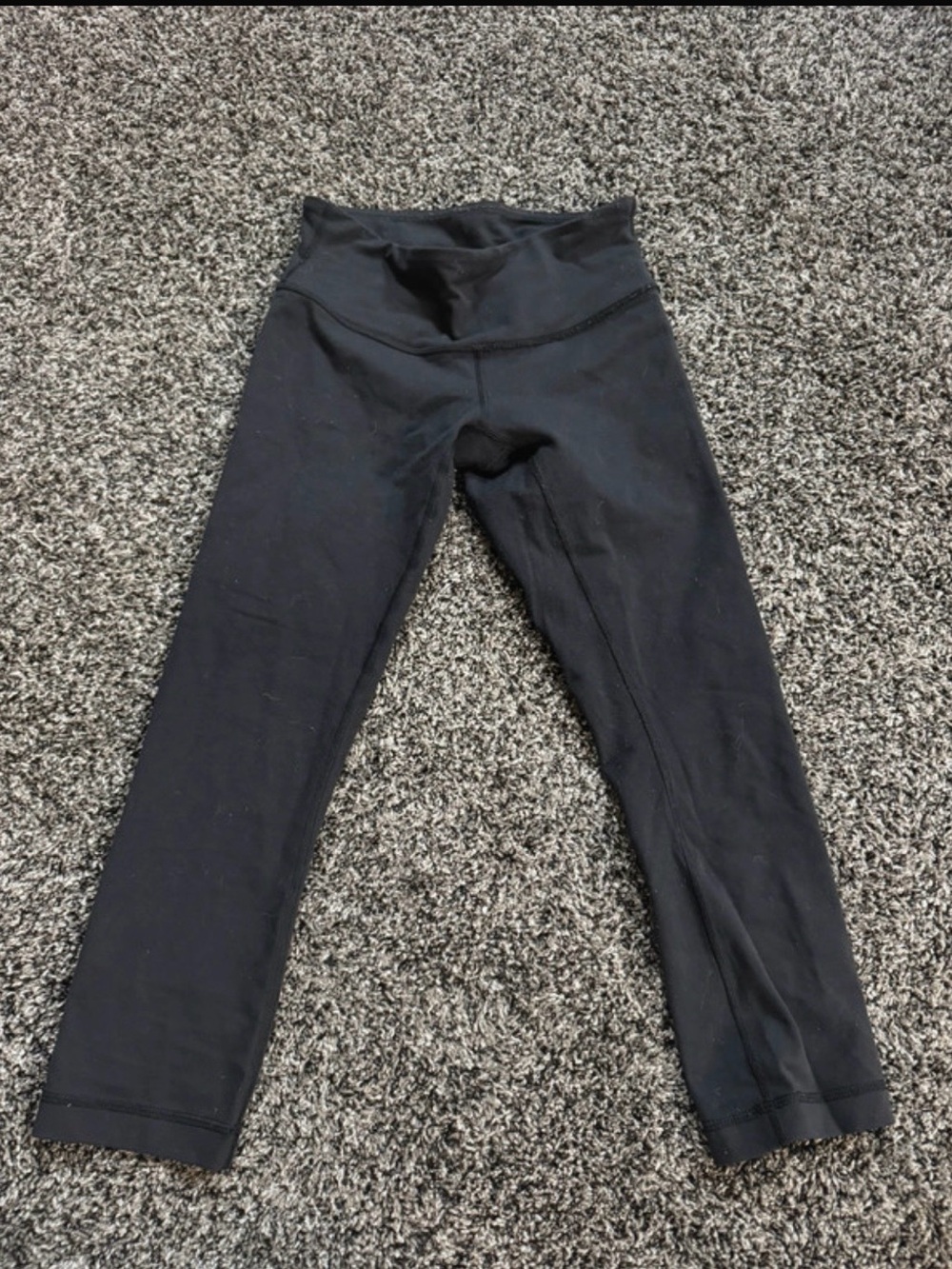lululemon athletica Black cropped Leggings